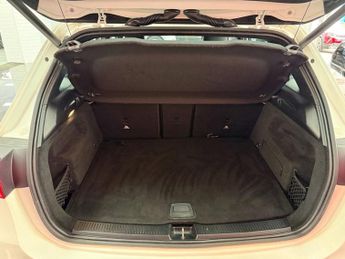 MERCEDES-BENZ B CLASS 1.3 B200 AMG Line (Premium) MPV 5dr Petrol 7G-DCT Euro 6 (s/s) (