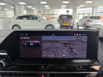 CITROEN e-C4 X 50kWh MAX Fastback 4dr Electric Auto (11kW Charger) (136 ps)