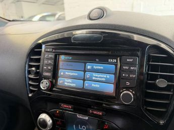 NISSAN JUKE 1.6 Tekna SUV 5dr Petrol XTRON Euro 6 (117 ps)