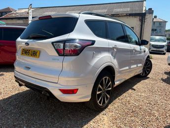 FORD KUGA 1.5T EcoBoost ST-Line SUV 5dr Petrol Auto AWD Euro 6 (s/s) (182 