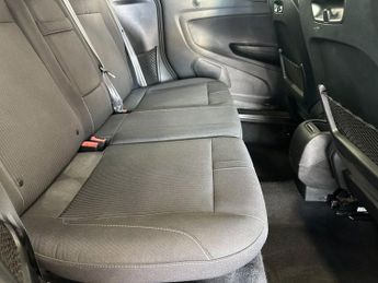 FORD B-MAX 1.6 Titanium Navigator MPV 5dr Petrol Powershift Euro 6 (105 ps)