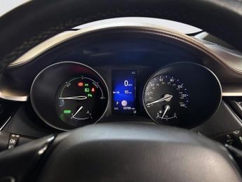 TOYOTA C-HR 1.8 VVT-h Excel SUV 5dr Petrol Hybrid CVT Euro 6 (s/s) (122 ps)
