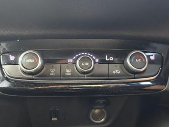 VAUXHALL Corsa Electric 50kWh Ultimate Hatchback 5dr Electric Auto (136 ps)