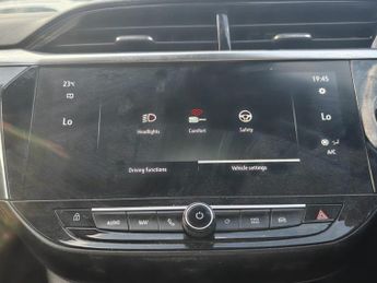 VAUXHALL Corsa Electric 50kWh Ultimate Hatchback 5dr Electric Auto (136 ps)