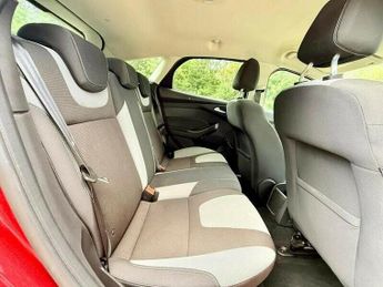 FORD FOCUS 1.0T EcoBoost Zetec Euro 5 (s/s) 5dr