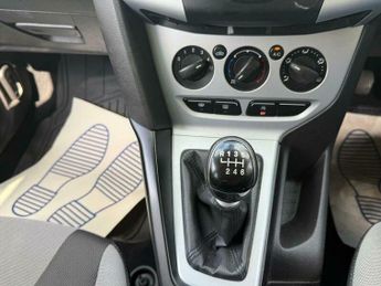 FORD FOCUS 1.0T EcoBoost Zetec Euro 5 (s/s) 5dr