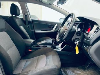 KIA CEED 1.6 GDi 2 Hatchback 5dr Petrol Manual Euro 6 (s/s) (133 bhp)