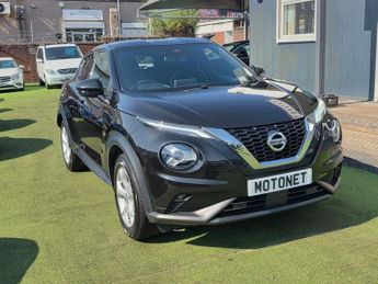 NISSAN JUKE 1.0 DIG-T N-Connecta SUV 5dr Petrol DCT Auto Euro 6 (s/s) (114 p