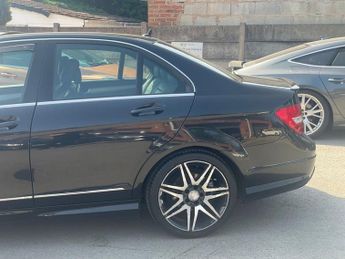 MERCEDES-BENZ C CLASS 1.6 C180 BlueEfficiency AMG Sport Plus Saloon 4dr Petrol G-Troni