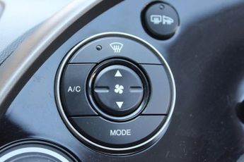 HONDA CIVIC 1.4 i-DSI SE Hatchback 5dr Petrol i-Shift (139 g/km, 82 bhp)