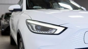 MG MG ZS 72.6kWh SE Long Range SUV 5dr Electric Auto (156 ps)