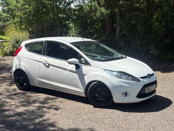 Ford Fiesta 1.25 Zetec Hatchback 3dr Petrol Manual (129 g/km, 81 bhp)
