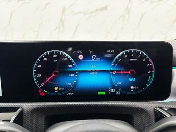 MERCEDES-BENZ CLA 1.3 CLA250e 15.6kWh AMG Line (Premium Plus) Coupe 4dr Petrol Plu
