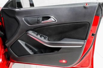 MERCEDES-BENZ CLA 2.1 CLA220d AMG Line Coupe 4dr Diesel 7G-DCT Euro 6 (s/s) (177 p