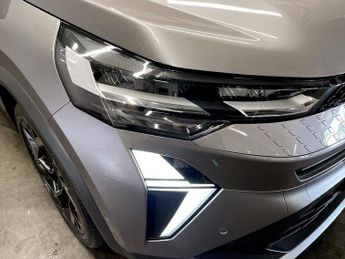 RENAULT CAPTUR 1.6L 5d  AUTO  141 BHP
