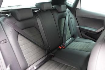 SEAT ARONA 1.0 TSI FR Sport SUV 5dr Petrol DSG Euro 6 (s/s) (110 ps)
