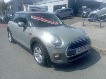 MINI Hatch 1.5 Cooper D Hatchback 5dr Diesel Manual Euro 6 (s/s) (116 ps)
