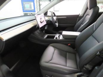 TESLA MODEL Y SUV 5dr Electric Auto RWD (346 ps) Expansive Glass Roof, Touchsc