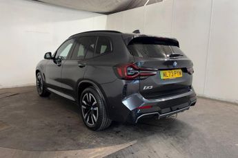 BMW IX3 80kWh M Sport SUV 5dr Electric Auto (286 ps) Panoramic Sunroof, 
