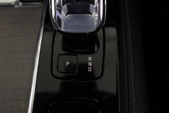 VOLVO XC90 2.0 B6 MHEV Ultimate Dark Auto 4WD Euro 6 (s/s) 5dr