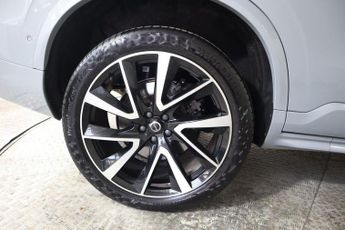 VOLVO XC90 2.0 B6 MHEV Ultimate Dark Auto 4WD Euro 6 (s/s) 5dr