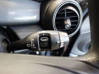 MINI HATCH 1.5 Cooper Classic Hatchback 5dr Petrol Steptronic Euro 6 (s/s) 