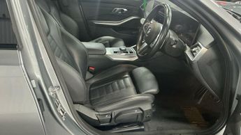 BMW 3 SERIES 2.0 320i M Sport Touring 5dr Petrol Auto Euro 6 (s/s) (184 ps)