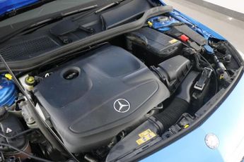 MERCEDES-BENZ A-CLASS 1.6 A180 Sport Hatchback 5dr Petrol 7G-DCT Euro 6 (s/s) (122 ps)