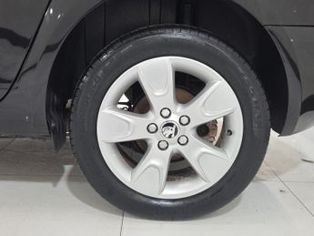 SKODA ROOMSTER 1.2 TSI SE MPV 5dr Petrol DSG Euro 5 (105 ps)