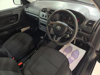 SKODA ROOMSTER 1.2 TSI SE MPV 5dr Petrol DSG Euro 5 (105 ps)