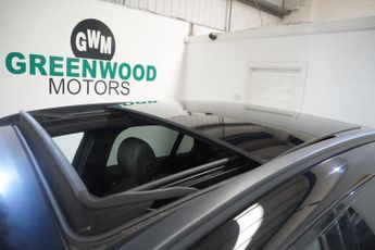 MERCEDES-BENZ GLC 2.1 GLC220d AMG Line (Premium Plus) SUV 5dr Diesel G-Tronic 4MAT