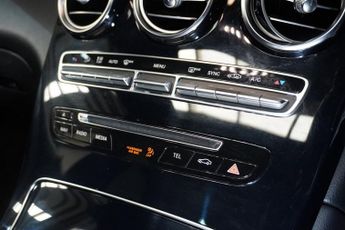 MERCEDES-BENZ GLC 2.1 GLC220d AMG Line (Premium Plus) SUV 5dr Diesel G-Tronic 4MAT