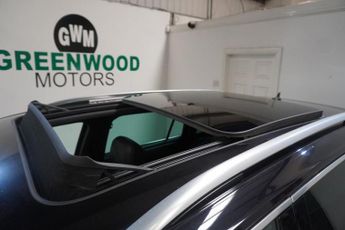 VOLKSWAGEN TIGUAN Volkswagen Tiguan 2.0 TDI R-Line SUV 5dr Diesel DSG Euro 6 (s/s)