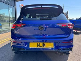 VOLKSWAGEN GOLF 2.0 TSI R Black Edition Hatchback 5dr Petrol DSG 4Motion Euro 6 