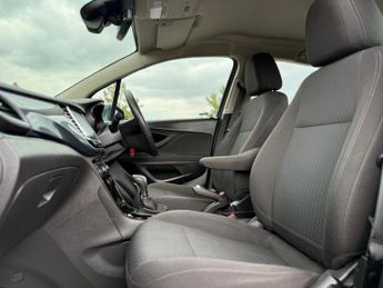 VAUXHALL MOKKA X 1.4i Turbo Design Nav SUV 5dr Petrol Auto Euro 6 (140 ps)