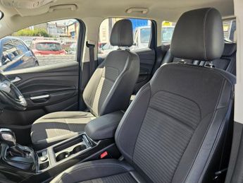 FORD KUGA AUTOMATIC 1.5T EcoBoost Titanium SUV 5dr Petrol Auto AWD Euro 6 