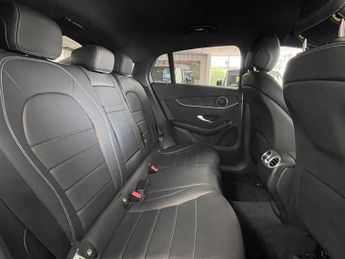 MERCEDES-BENZ GLC COUPE 2.1 GLC220d Sport Coupe 5dr Diesel G-Tronic+ 4MATIC Euro 6 (s/s)