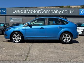 FORD FOCUS 1.6 Zetec Hatchback 5dr Petrol Manual (161 g/km, 99 bhp)