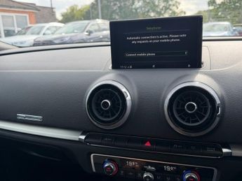 AUDI A3 1.5 TFSI CoD 35 S line Sportback 5dr Petrol S Tronic Euro 6 (s/s