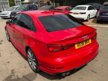AUDI A3 1.5 TFSI CoD Black Edition Saloon 4dr Petrol S Tronic Euro 6 (s/