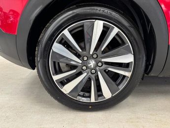 PEUGEOT 3008 1.6 13.2kWh GT SUV 5 Door Petrol Automatic Red Plug-in Hybrid e-