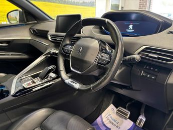 PEUGEOT 3008 1.6 13.2kWh GT SUV 5 Door Petrol Automatic Red Plug-in Hybrid e-