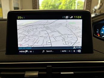 PEUGEOT 3008 1.6 13.2kWh GT SUV 5 Door Petrol Automatic Red Plug-in Hybrid e-