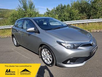 TOYOTA AURIS 1.6 D-4D Business Edition Hatchback 5dr Diesel Manual Euro 6 (s/