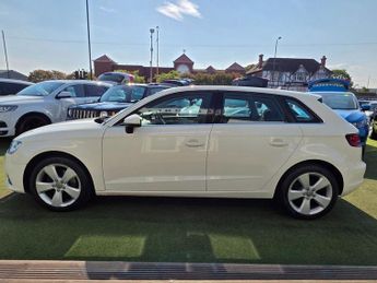 AUDI A3 1.6 TDI Sport Sportback 5dr Diesel S Tronic Euro 5 (s/s) (105 ps