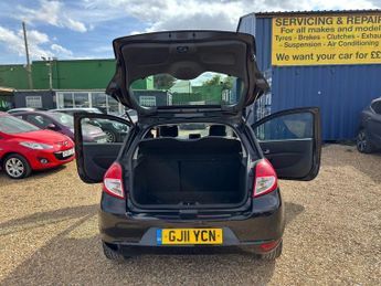RENAULT CLIO 1.2 TCe Dynamique TomTom Hatchback 3dr Petrol Manual Euro 5 (100