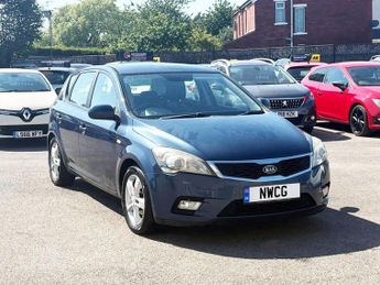 Kia Ceed 1.6 CRDi 2 Hatchback 5dr Diesel Manual Euro 5 (113 bhp) 12 MONTH