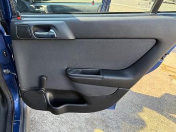 VAUXHALL ASTRA 1.6i Envoy Hatchback 5dr Petrol Automatic (195 g/km, 84 bhp)