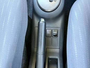 TOYOTA YARIS 1.33 Dual VVT-i TR Hatchback 5dr Petrol MultiMode Euro 4 (s/s) (