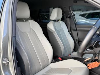 AUDI A1 1.5 TFSI 35 S line Contrast Edition Sportback 5dr Petrol S Troni